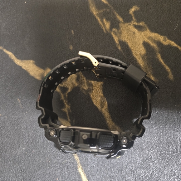 Men's Casio G-Shock Classic Resin Strap Watch with Black and Gold-Tone Dial - Picture 2 of 5